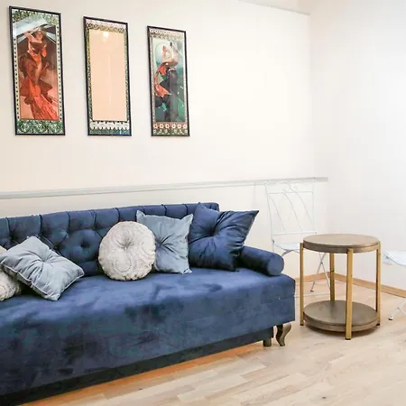 Main Square Platan Loft Collection-3