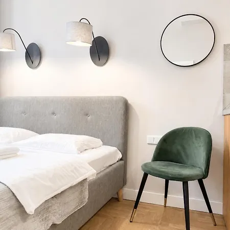 Main Square Platan Loft Collection-3